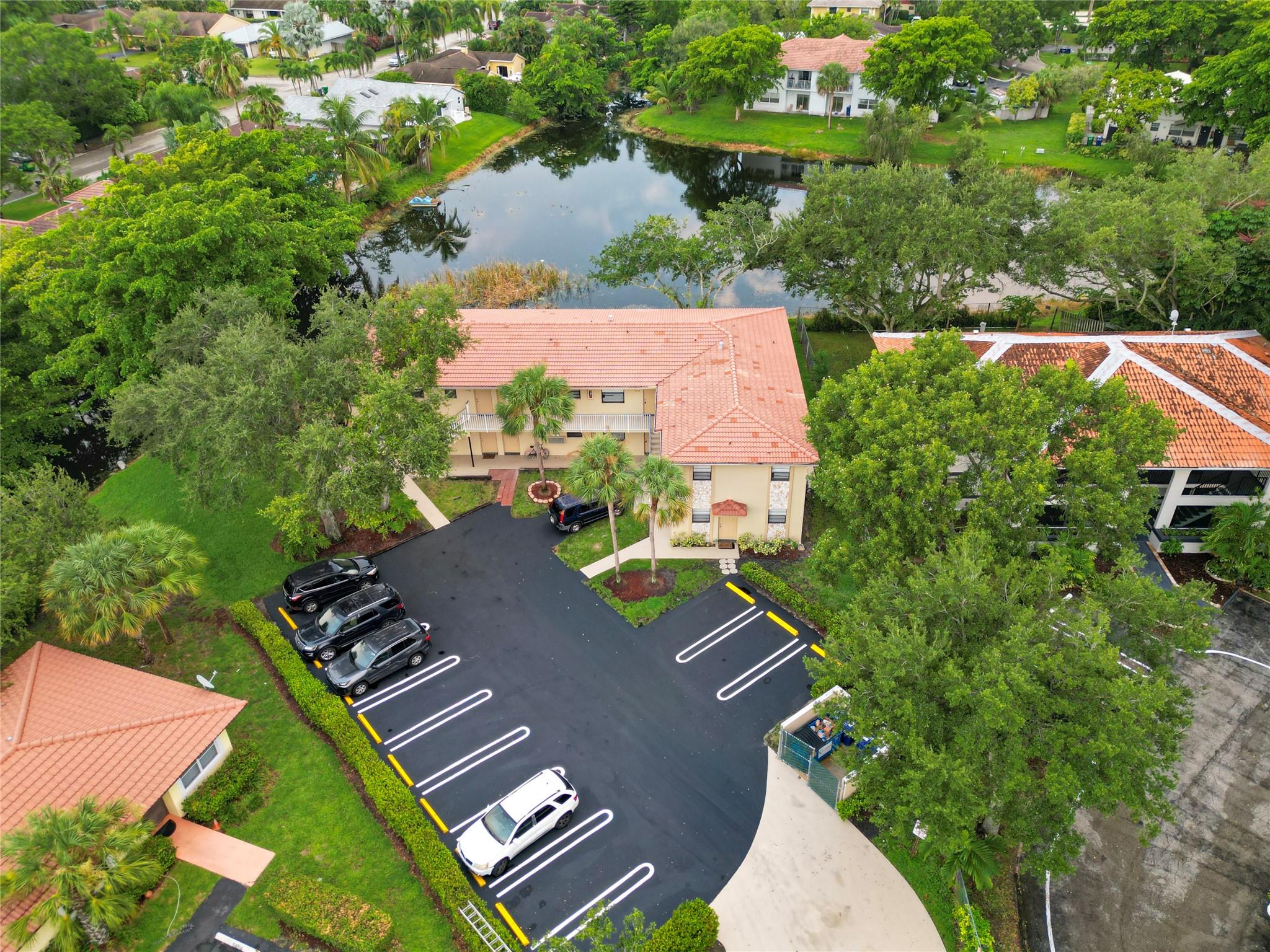 11430 NW 45th St