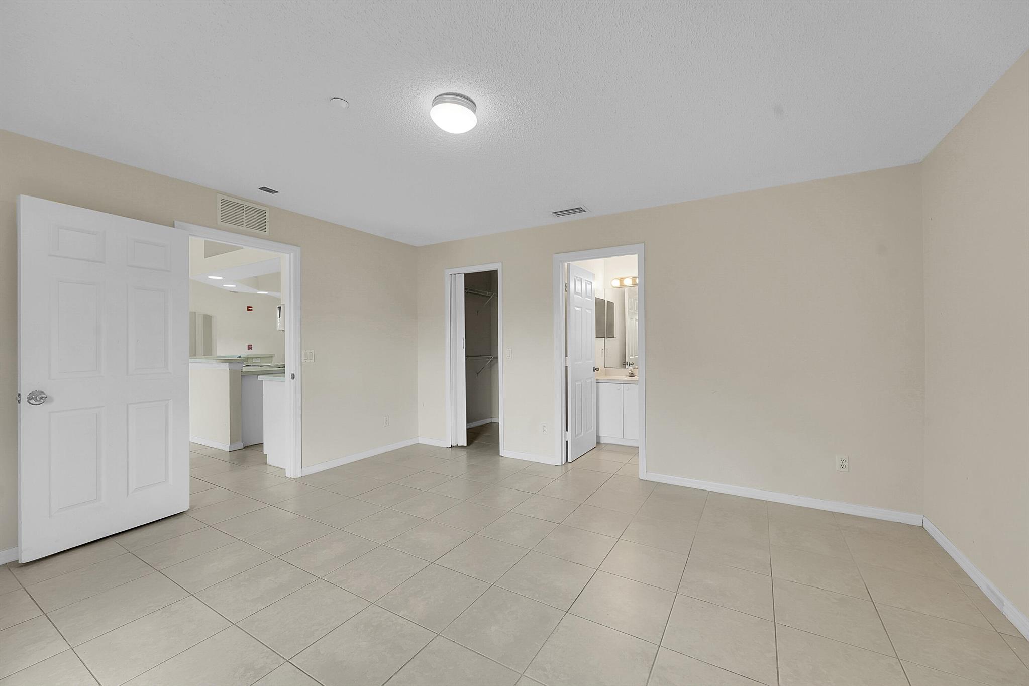 PORT ST LUCIE SECTION 22 - Residential