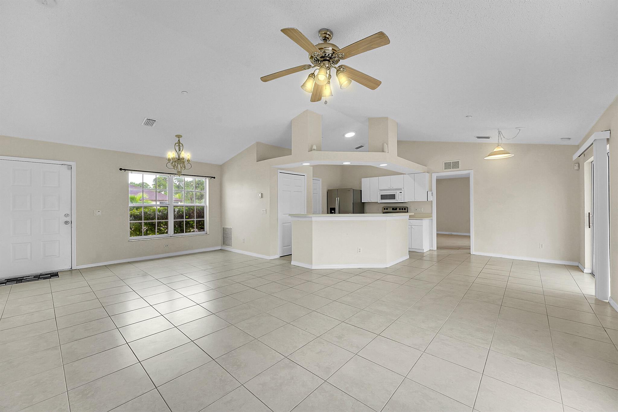 PORT ST LUCIE SECTION 22 - Residential