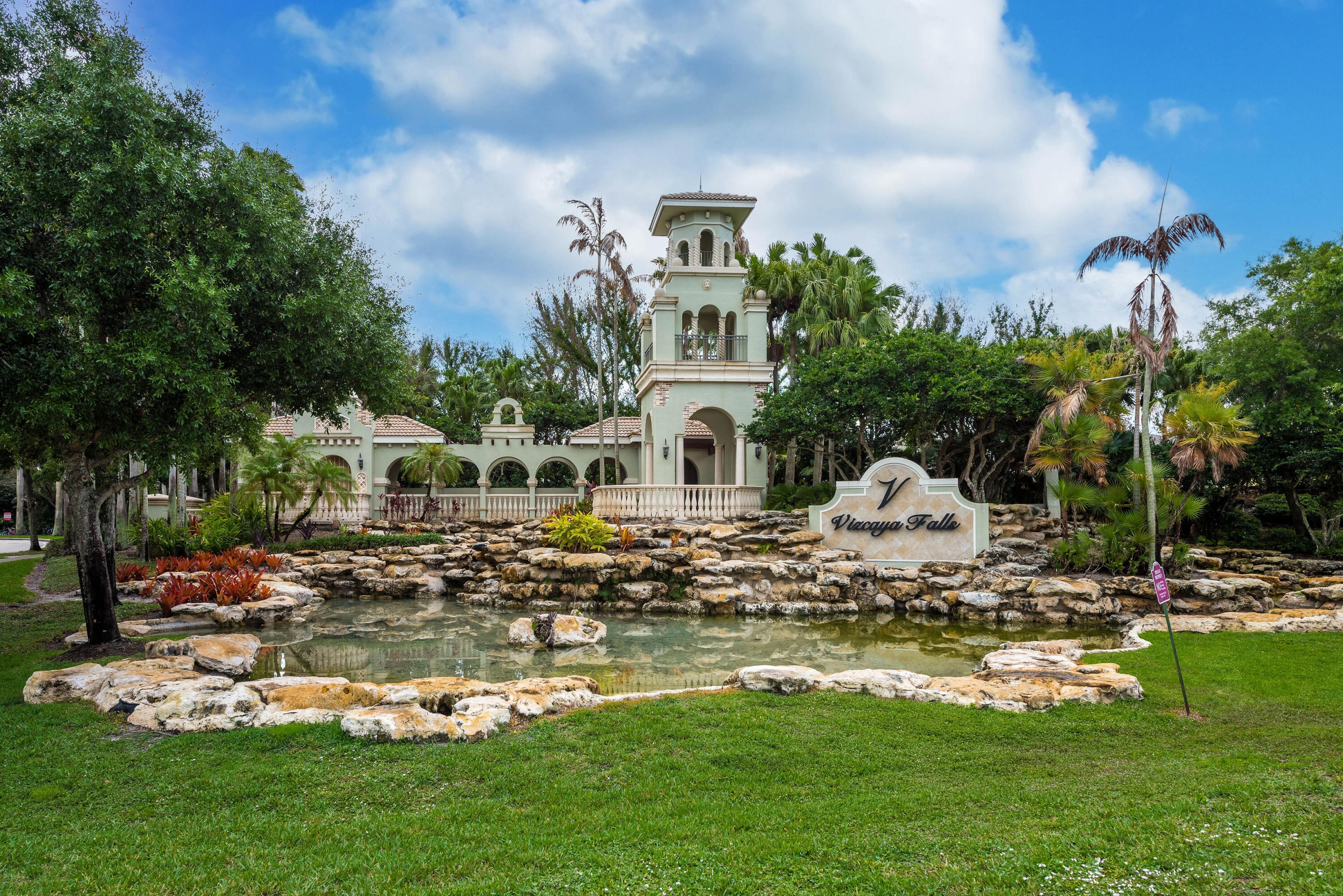 VIZCAYA FALLS PLAT 1 - Residential