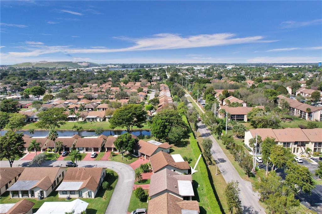 The Meadows Of Crystal La - Residential