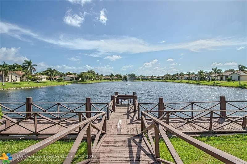 The Meadows Of Crystal La - Residential
