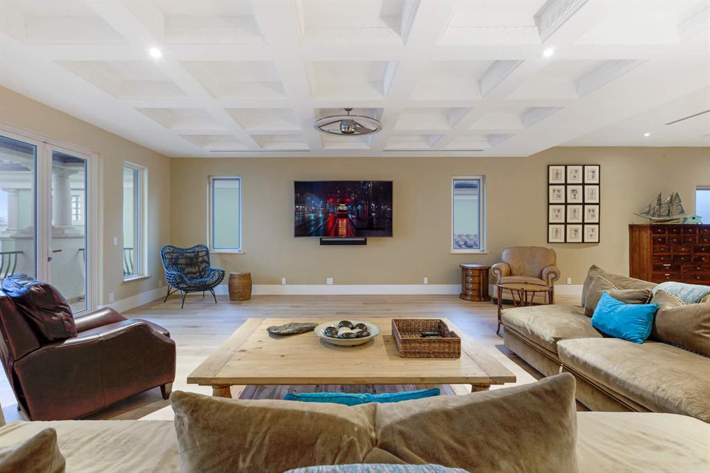 OCEAN PLACE ESTATES - Residential