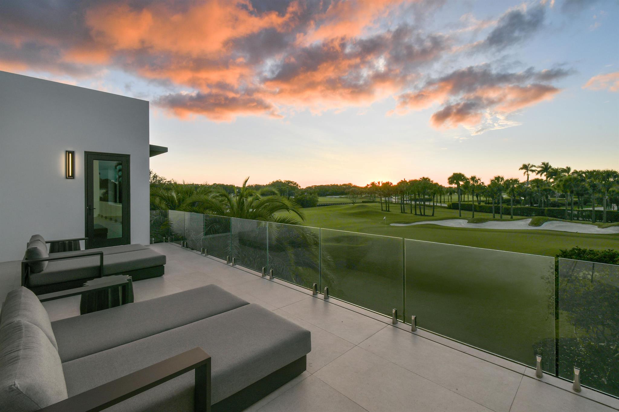 ADMIRALS COVE - Residential