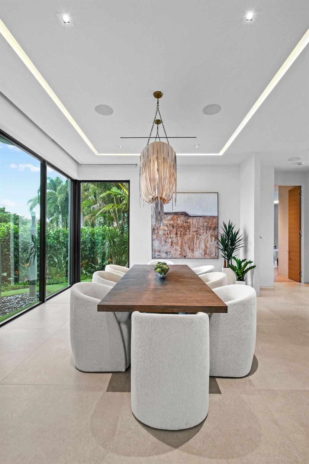 ADMIRALS COVE - Residential