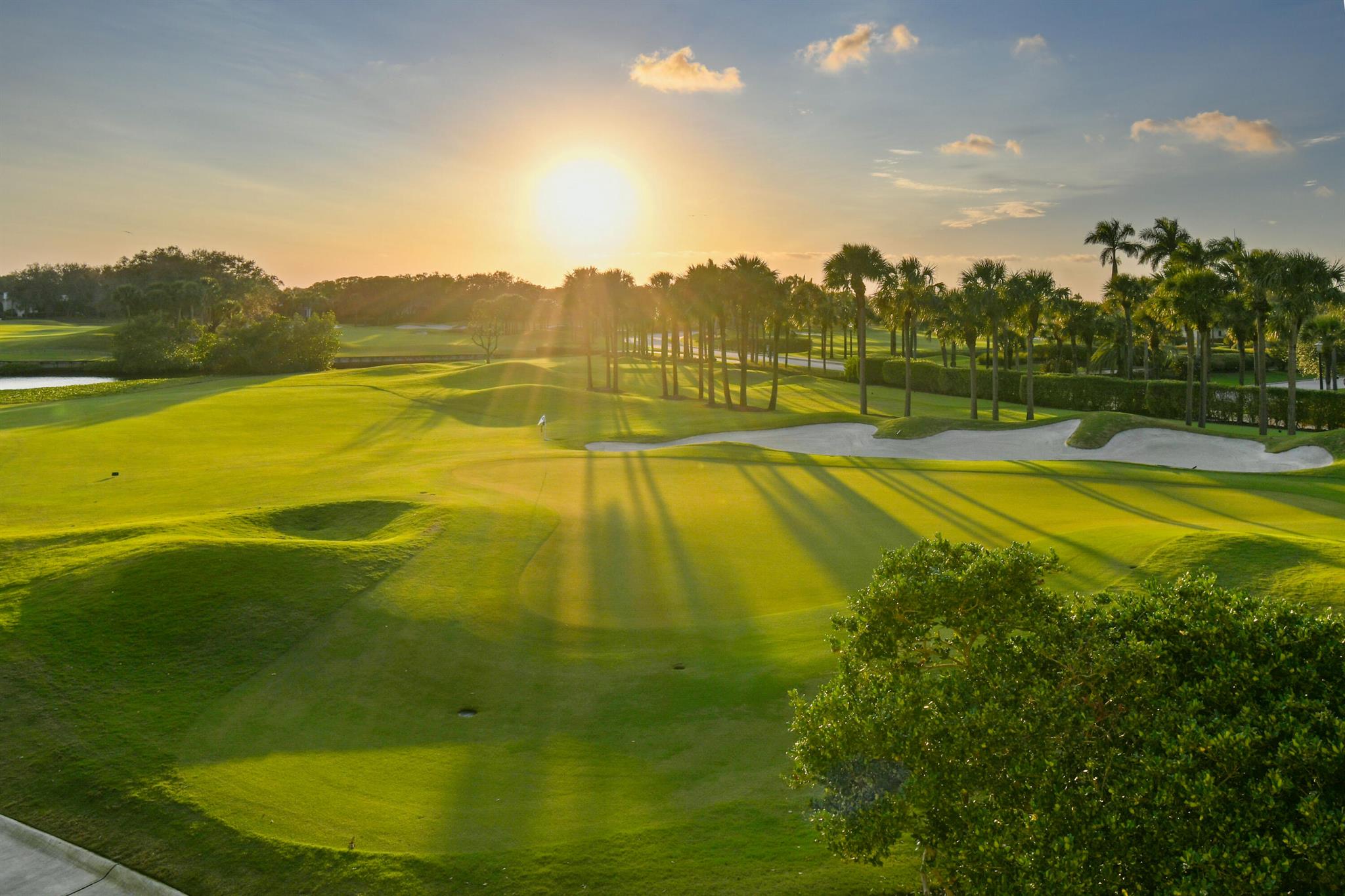 ADMIRALS COVE - Residential