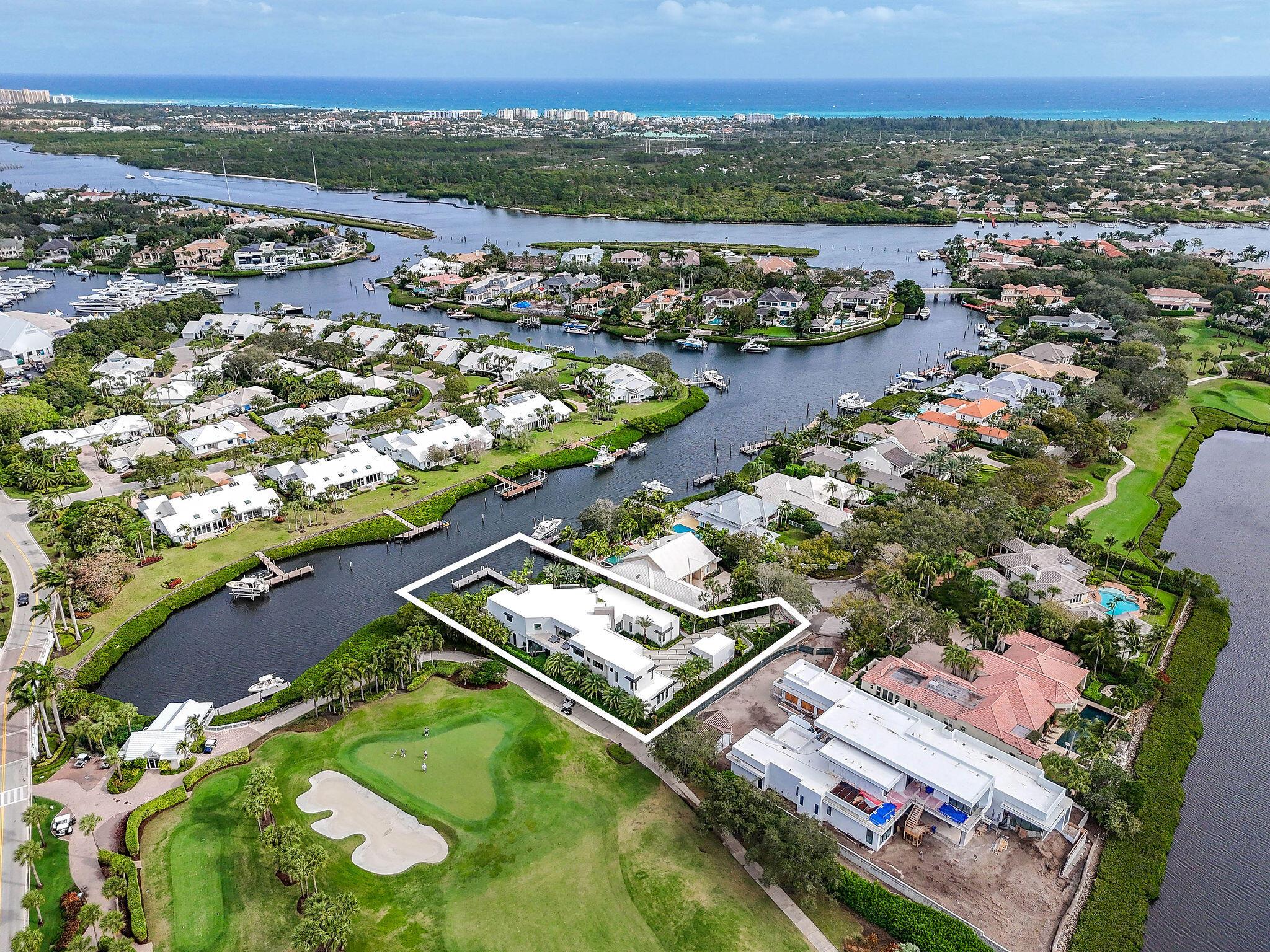 ADMIRALS COVE - Residential