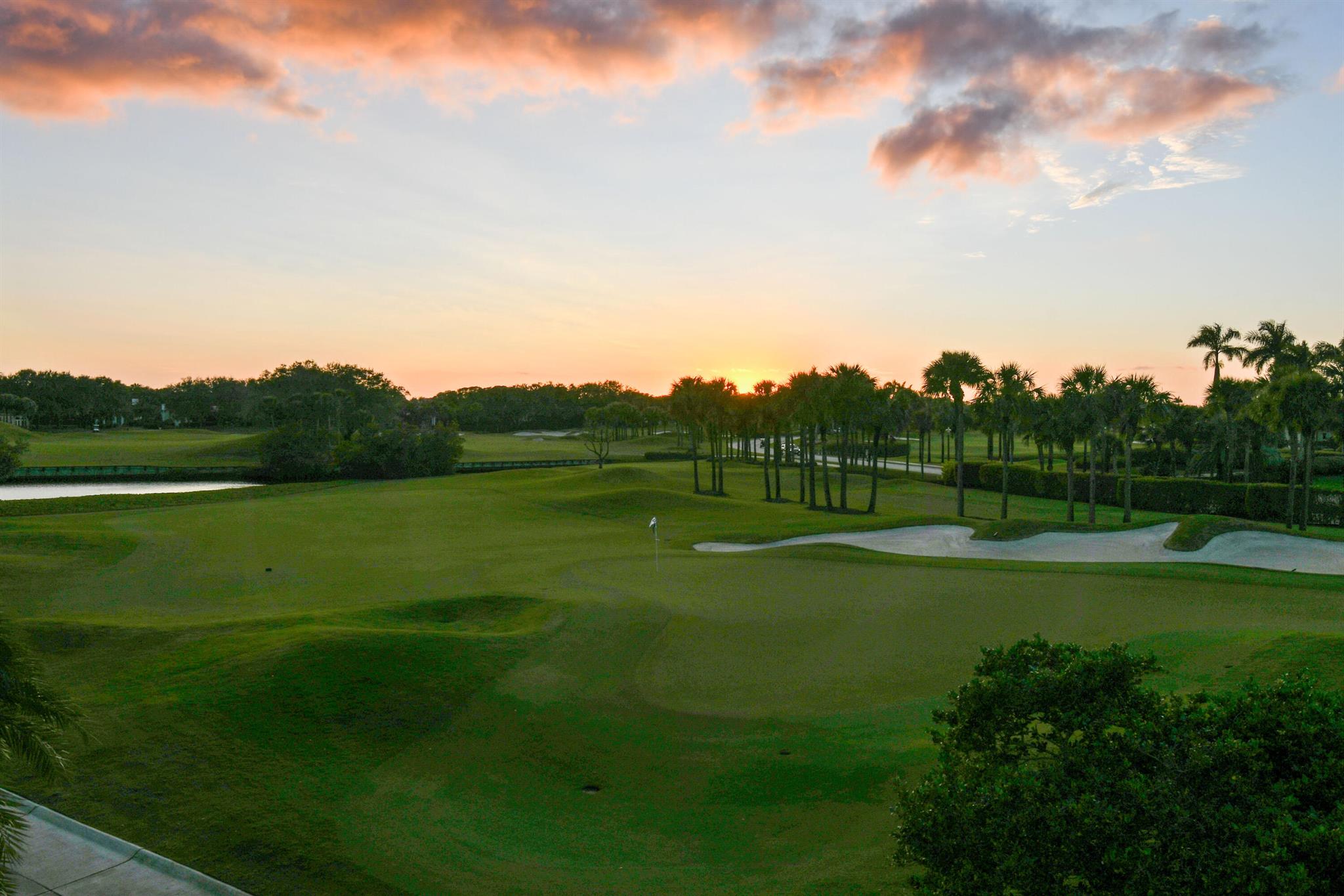 ADMIRALS COVE - Residential