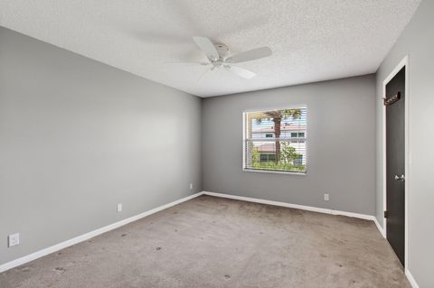 Tiny photo for 7245 Golf Colony Court #205, Lake Worth, FL 33467 (MLS # B26015142)
