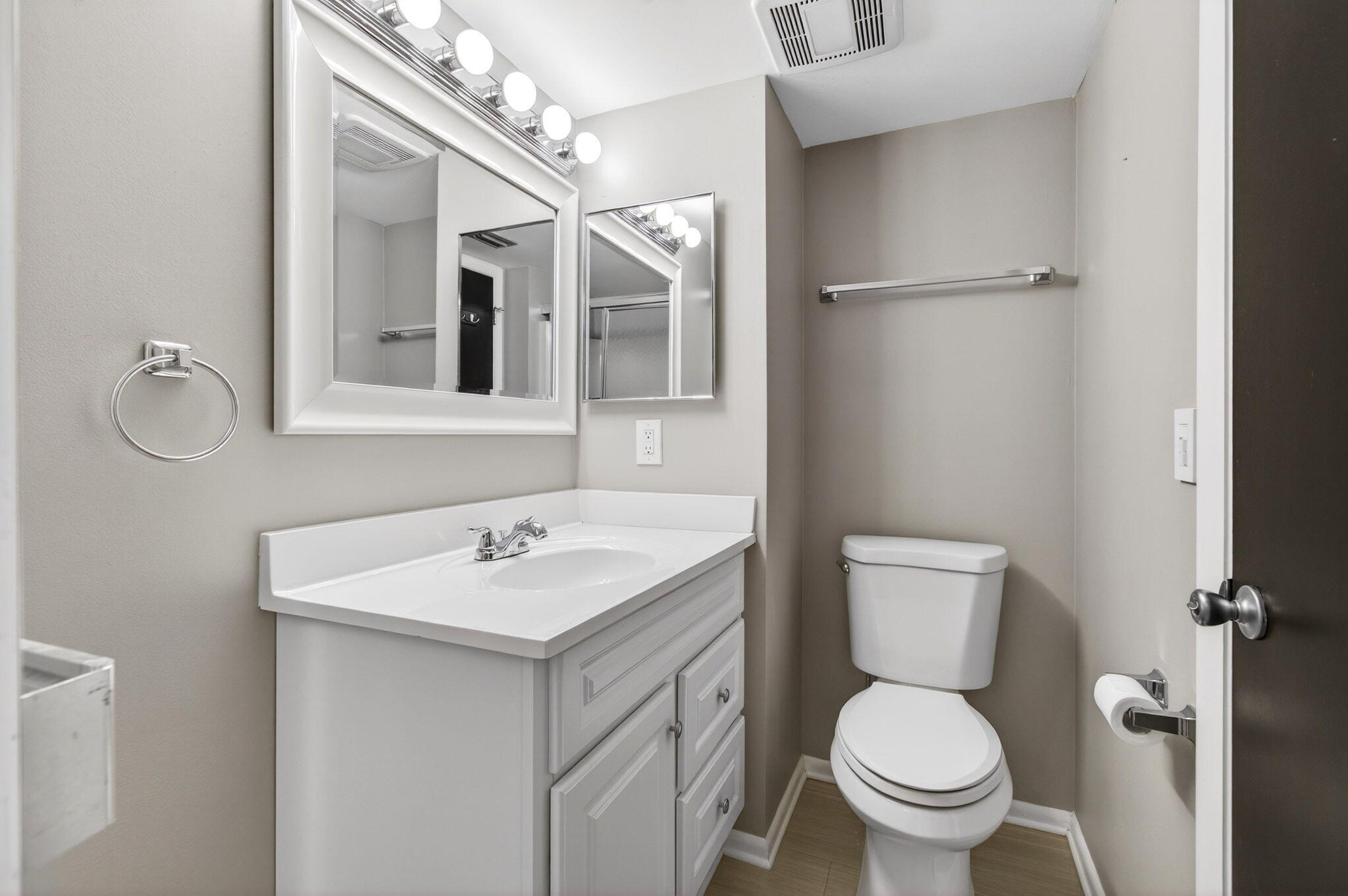 LUCERNE LAKES - Residential