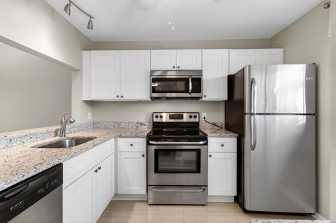 Tiny photo for 7245 Golf Colony Court #205, Lake Worth, FL 33467 (MLS # B26015142)