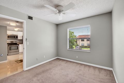 Tiny photo for 7245 Golf Colony Court #205, Lake Worth, FL 33467 (MLS # B26015142)