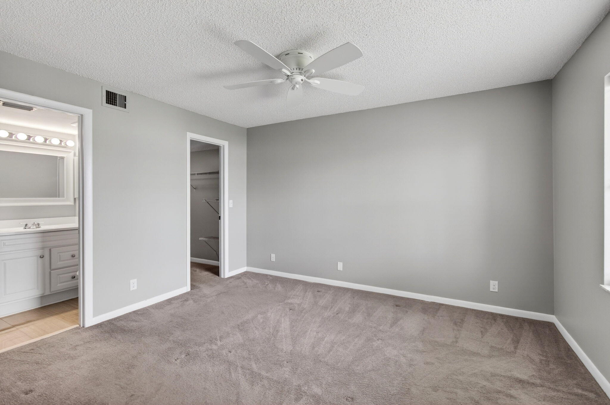 LUCERNE LAKES - Residential