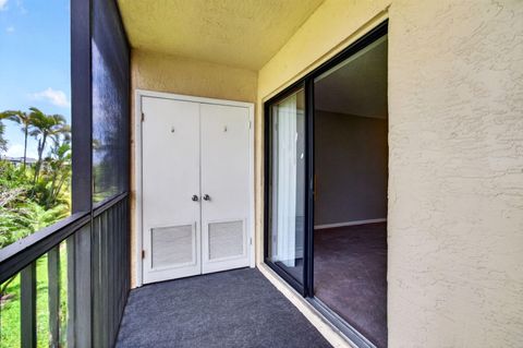 Tiny photo for 7245 Golf Colony Court #205, Lake Worth, FL 33467 (MLS # B26015142)