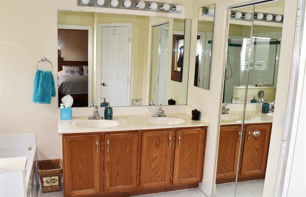 MIZNER POINTE OF BOCA VIA ANCHO - Residential