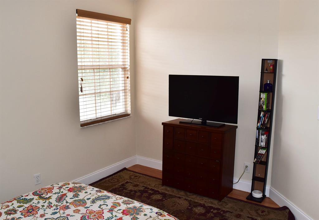 MIZNER POINTE OF BOCA VIA ANCHO - Residential