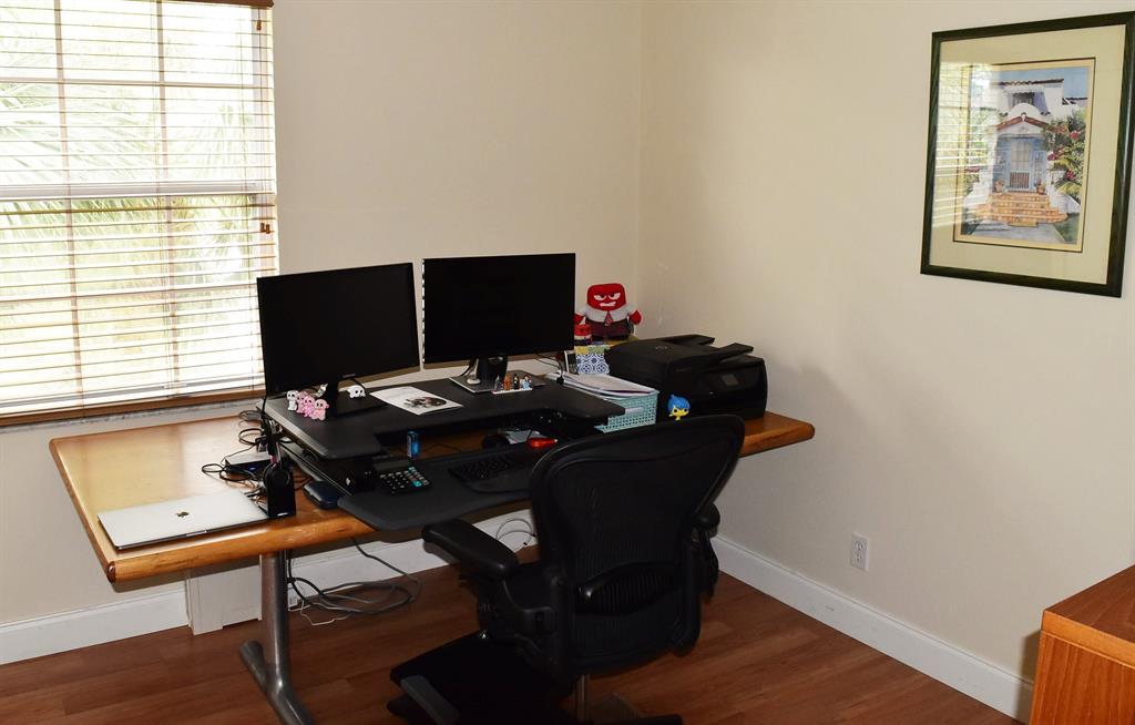 MIZNER POINTE OF BOCA VIA ANCHO - Residential