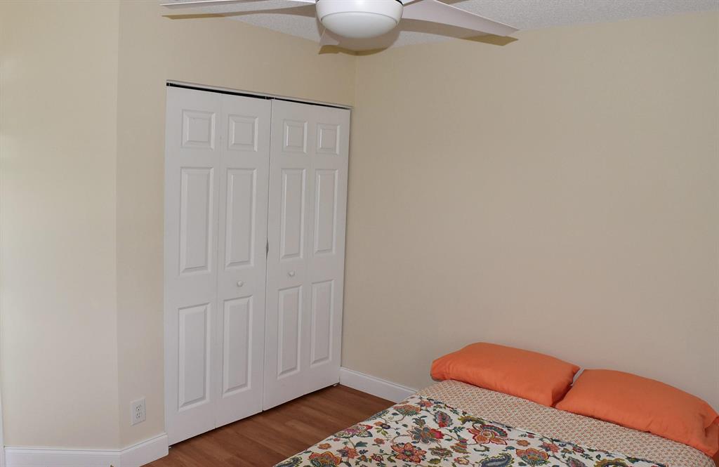 MIZNER POINTE OF BOCA VIA ANCHO - Residential