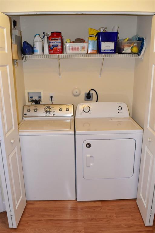 MIZNER POINTE OF BOCA VIA ANCHO - Residential