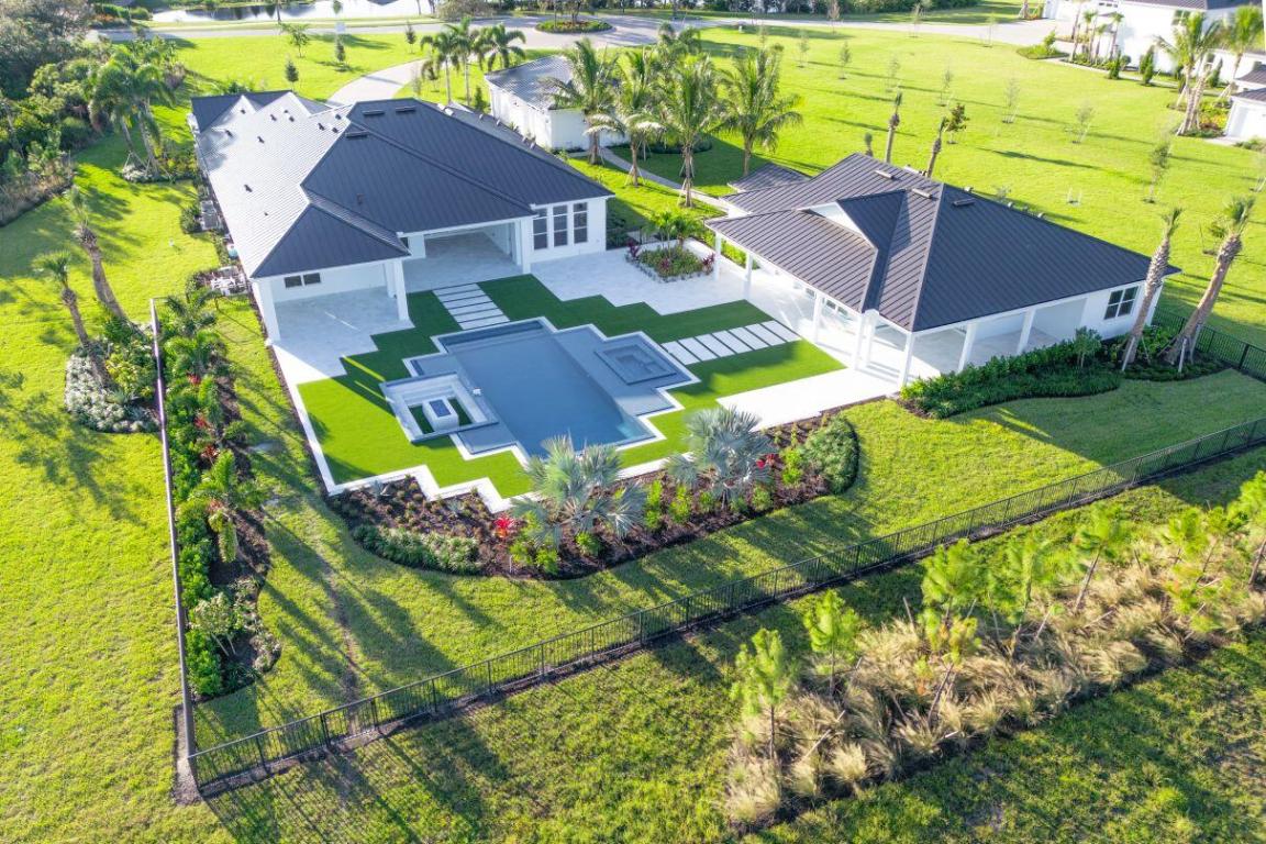 19599 SE Turnbridge Drive Ellington 78