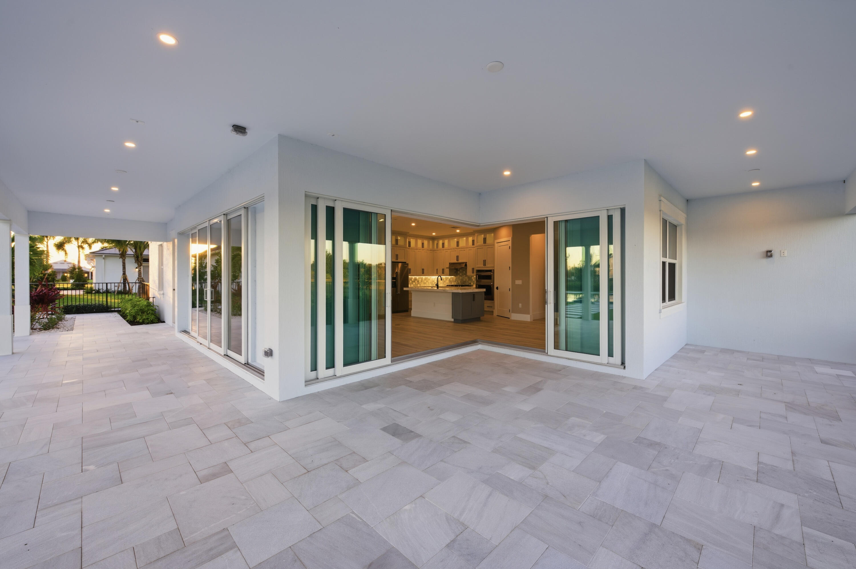 BRIDGEWATER - Residential