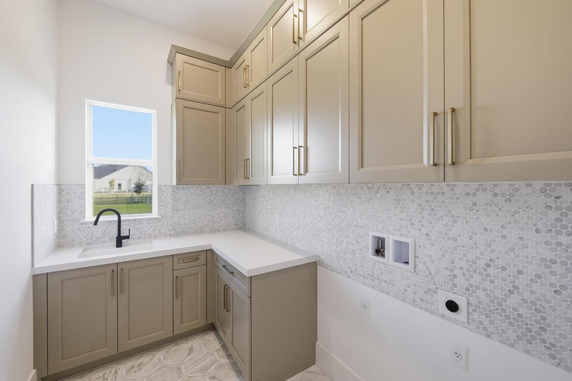 BRIDGEWATER - Residential