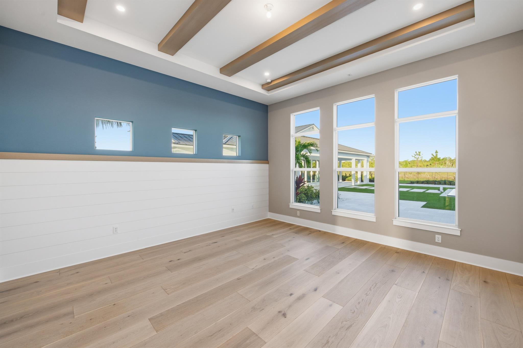 BRIDGEWATER - Residential