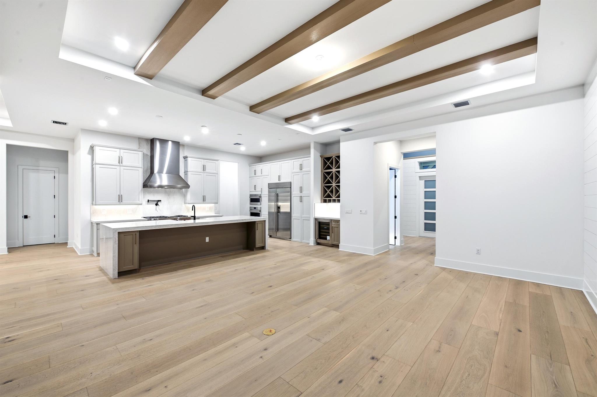 BRIDGEWATER - Residential