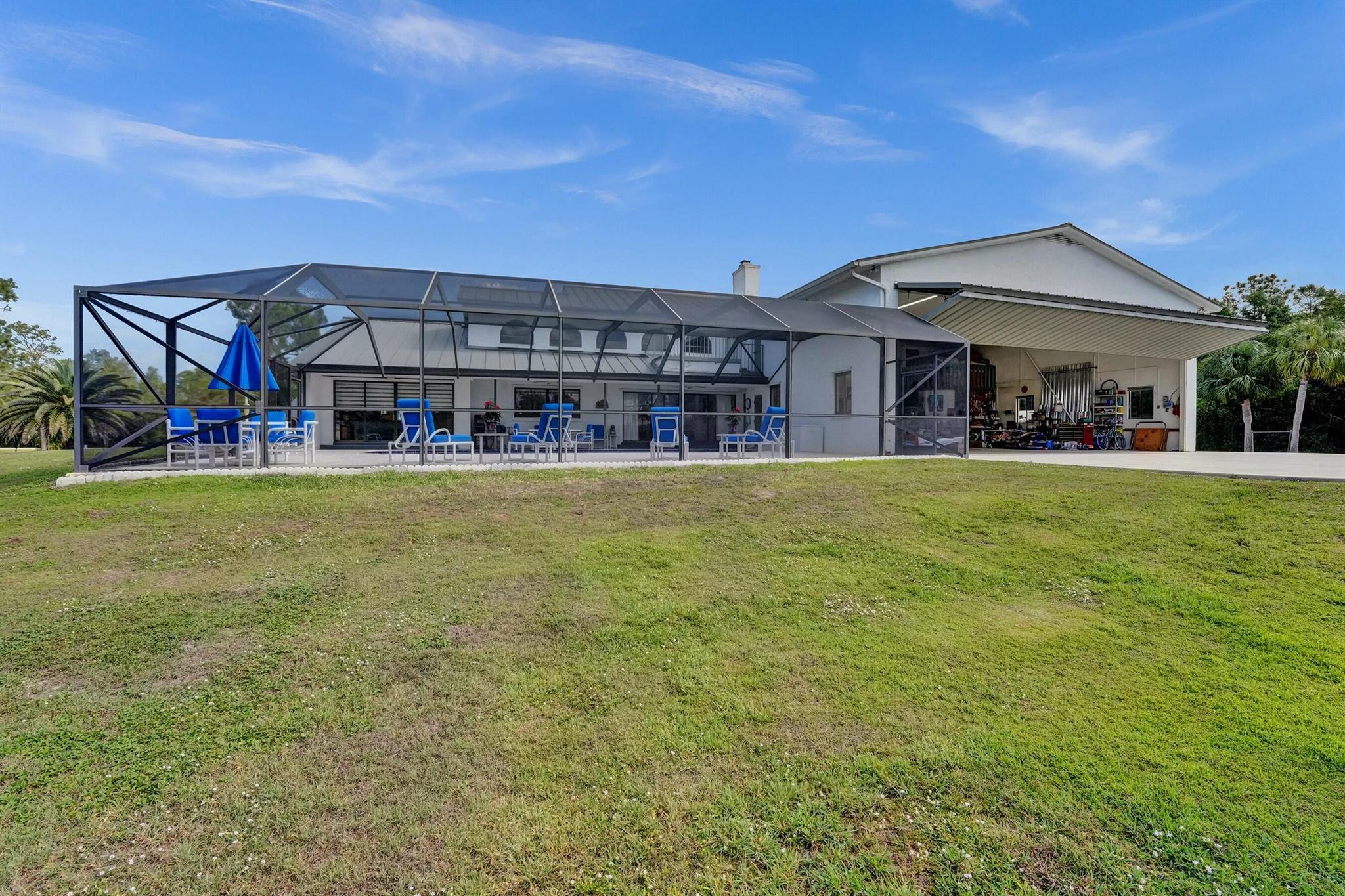 COLONY PARK - Residential