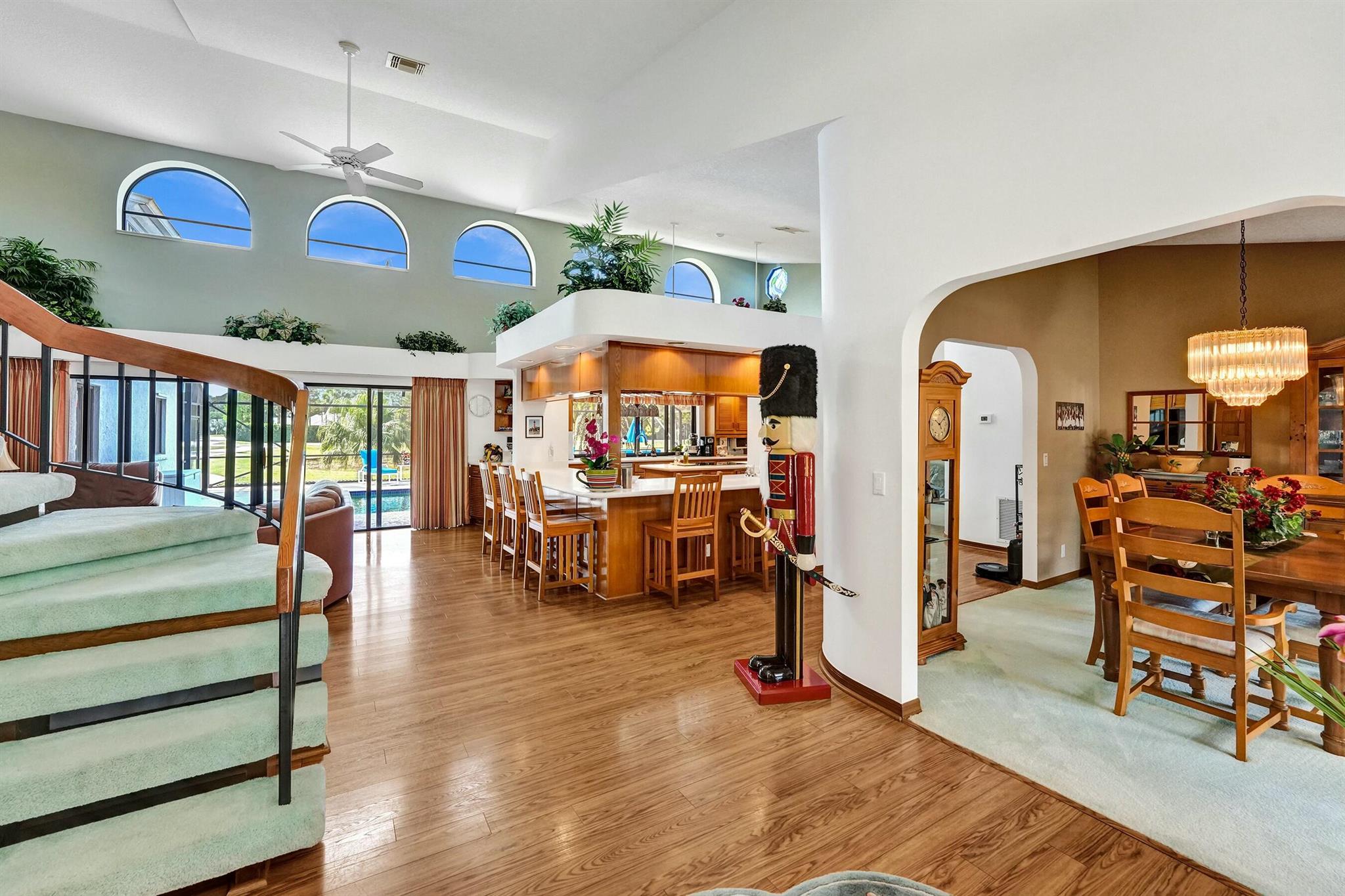 COLONY PARK - Residential