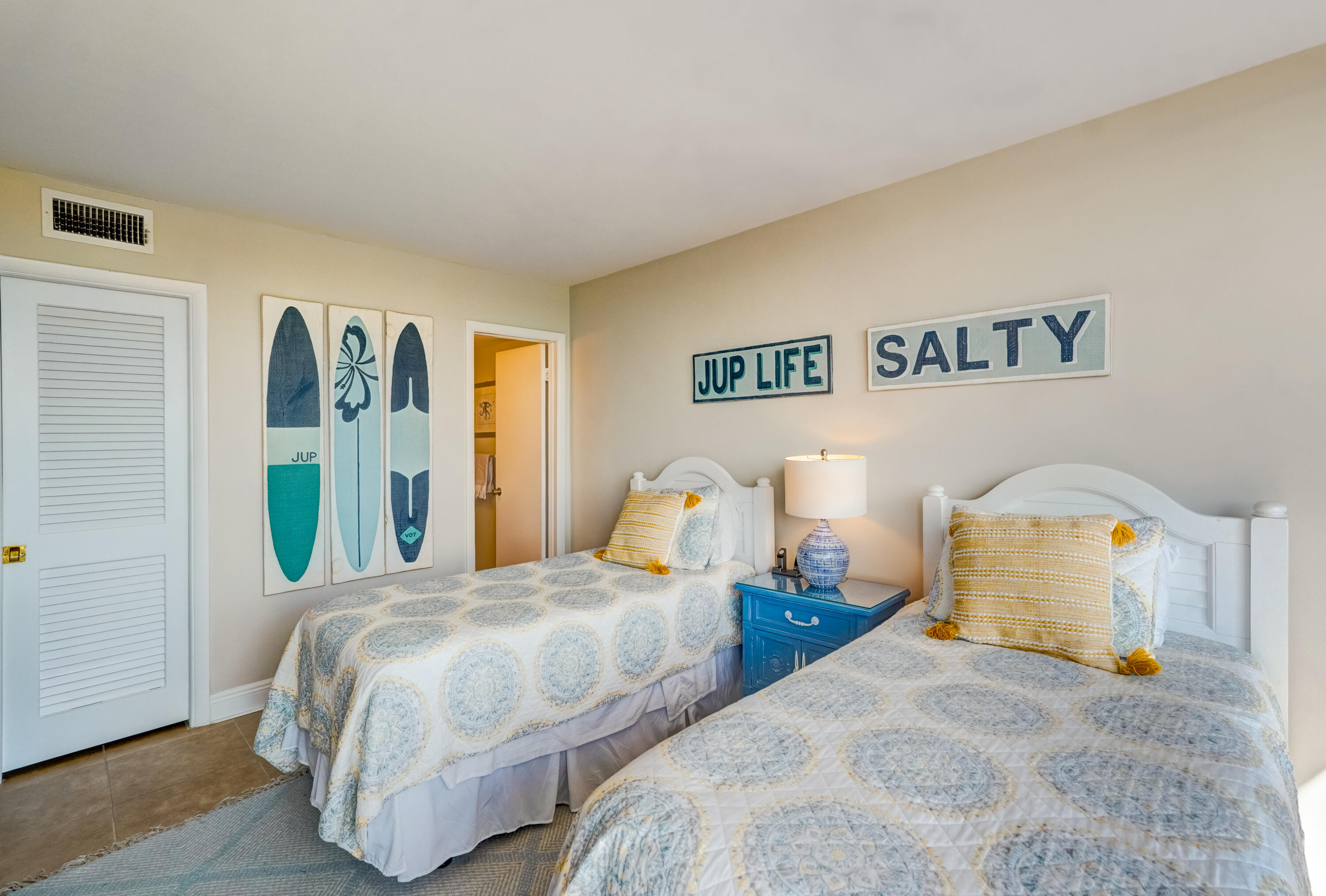 OCEAN VILLAS CONDO APTS - Residential