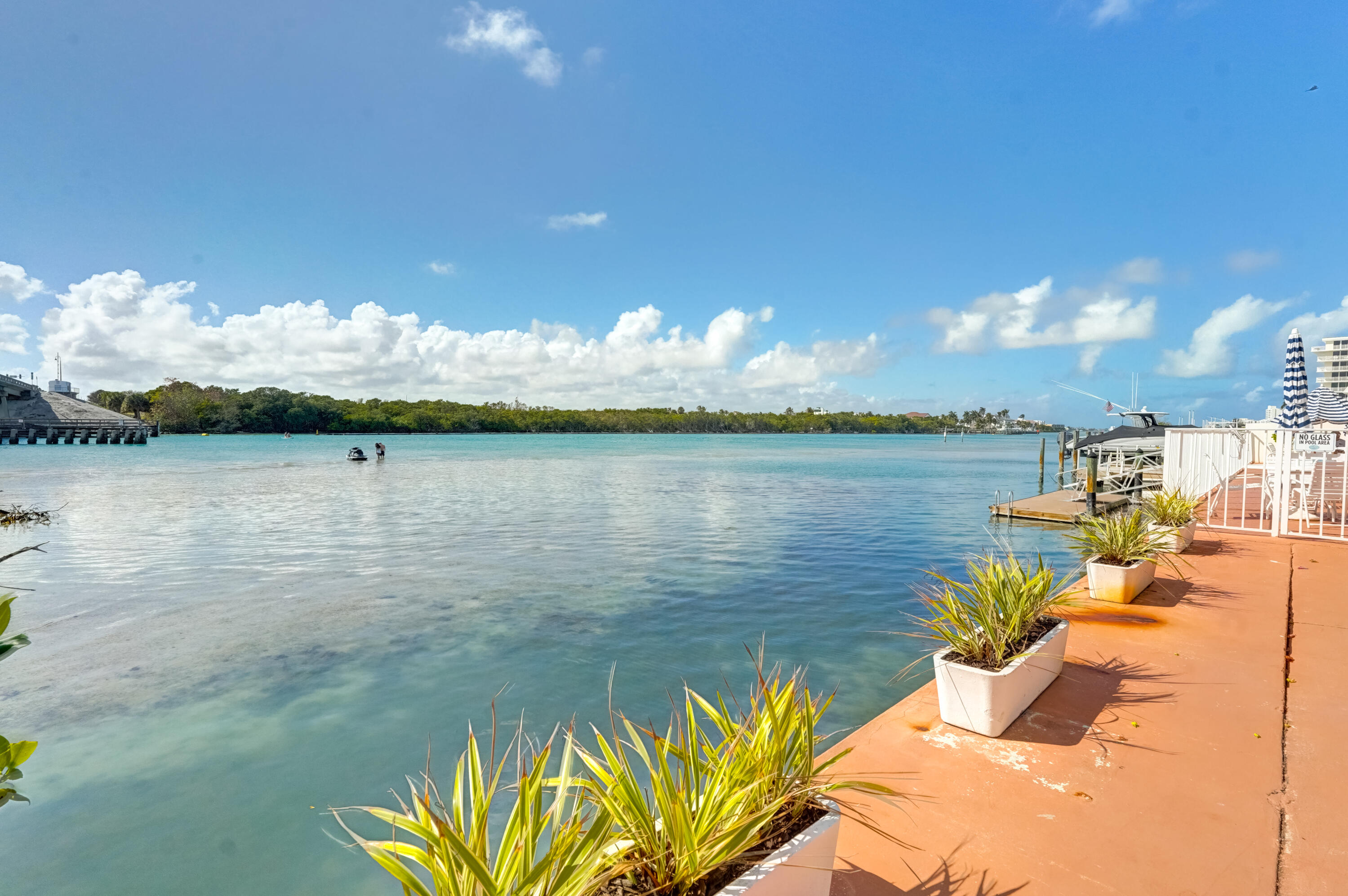 OCEAN VILLAS CONDO APTS - Residential