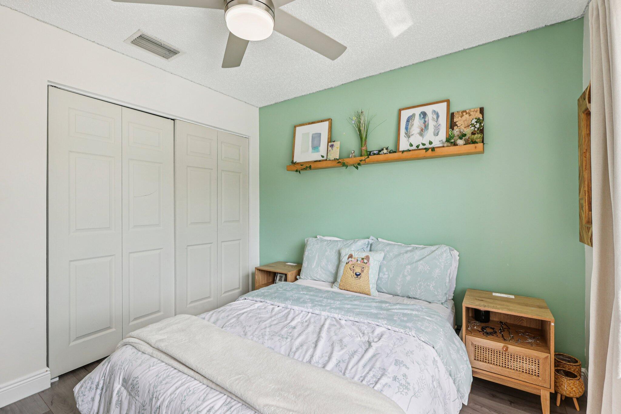 COUNTRY SQUIRE TOWNHOMES CONDO 7 - Residential