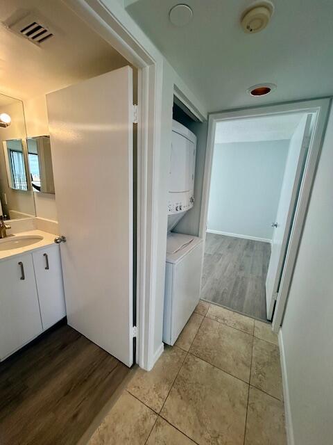 PARC CENTRAL AVENTURA EAST CONDO - Residential