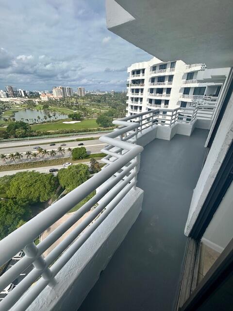 PARC CENTRAL AVENTURA EAST CONDO - Residential