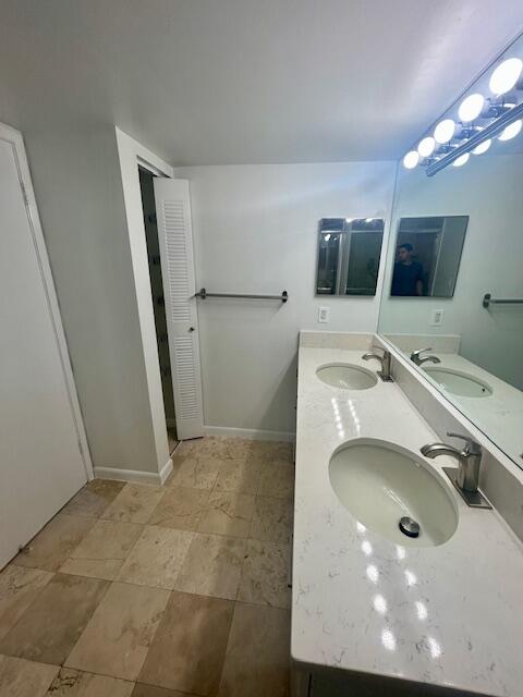 PARC CENTRAL AVENTURA EAST CONDO - Residential