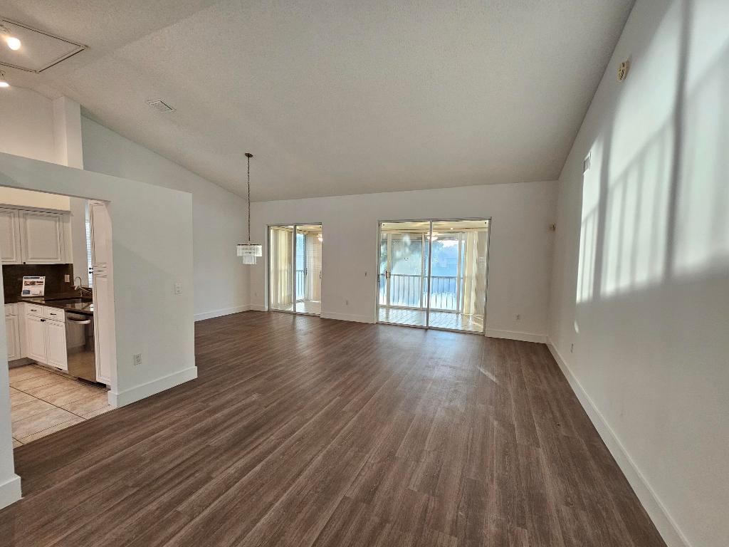 9637 Shadybrook Drive 201