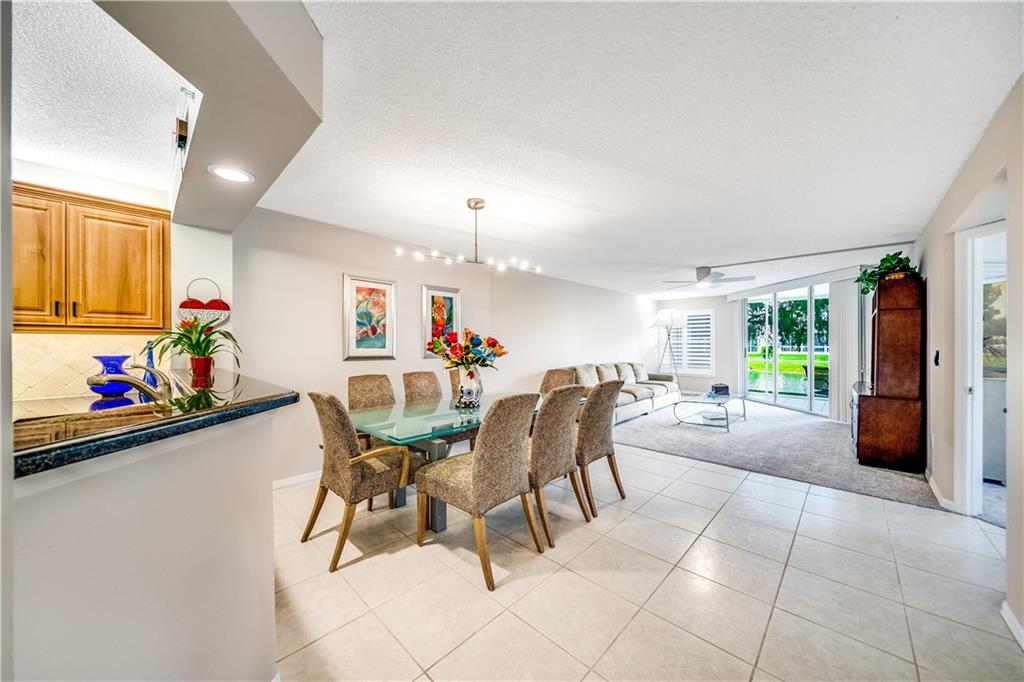 KINGS POINT - Residential