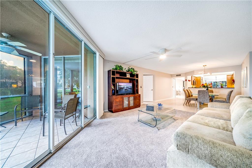 KINGS POINT - Residential