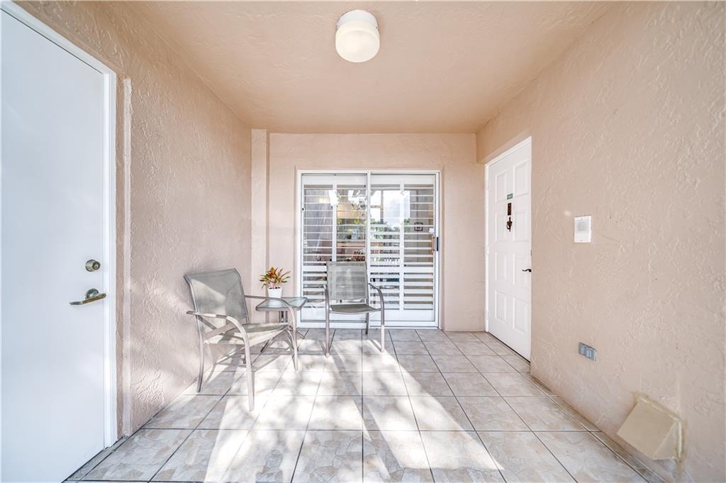KINGS POINT - Residential
