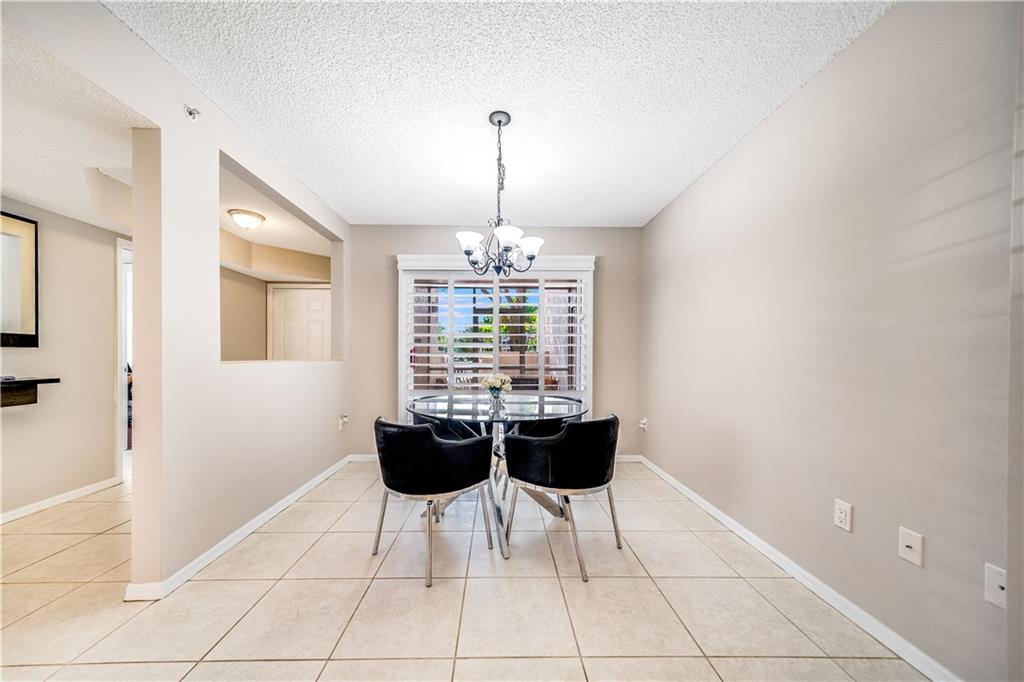 KINGS POINT - Residential