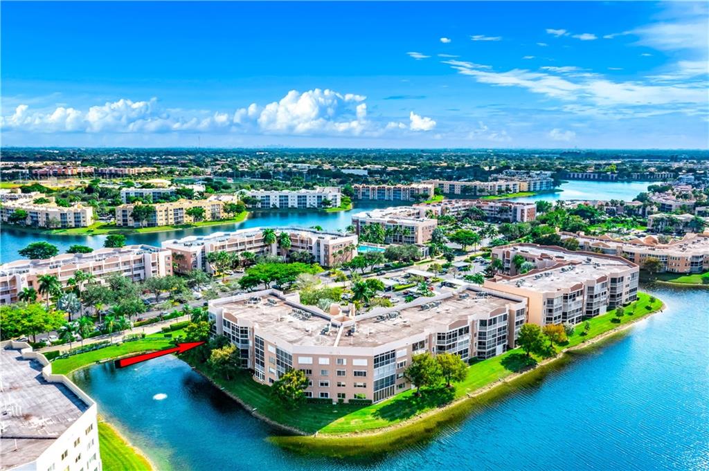 KINGS POINT - Residential