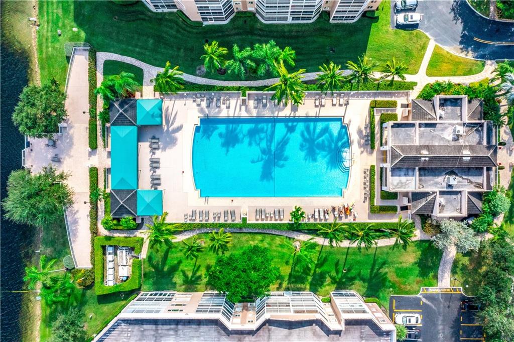 KINGS POINT - Residential