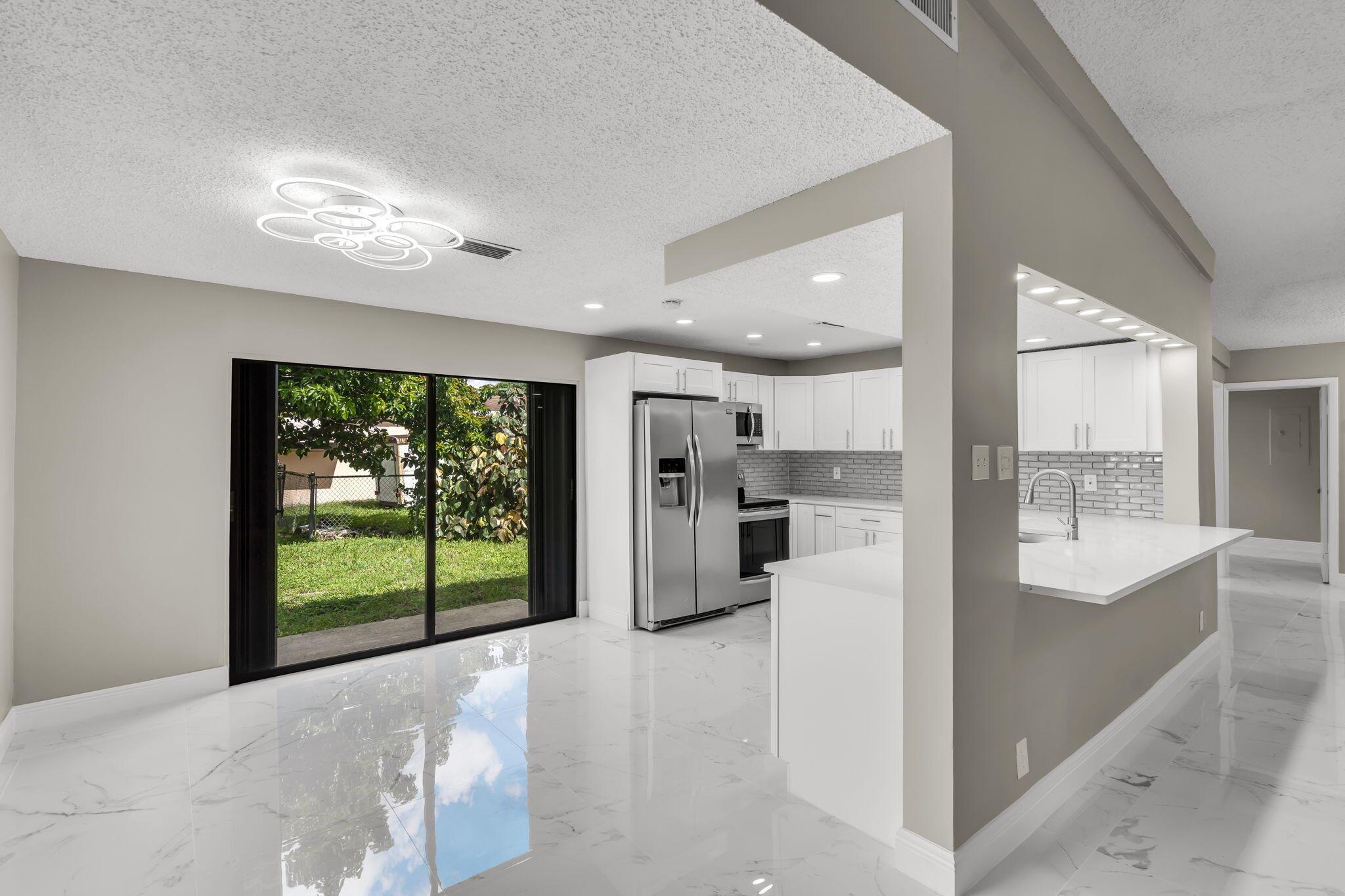 GREENACRES 2 - Residential