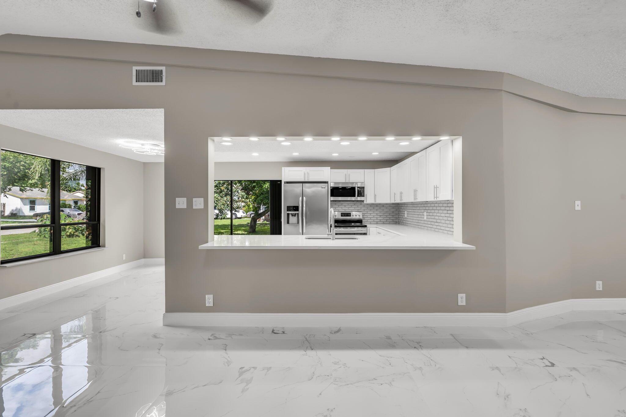 GREENACRES 2 - Residential