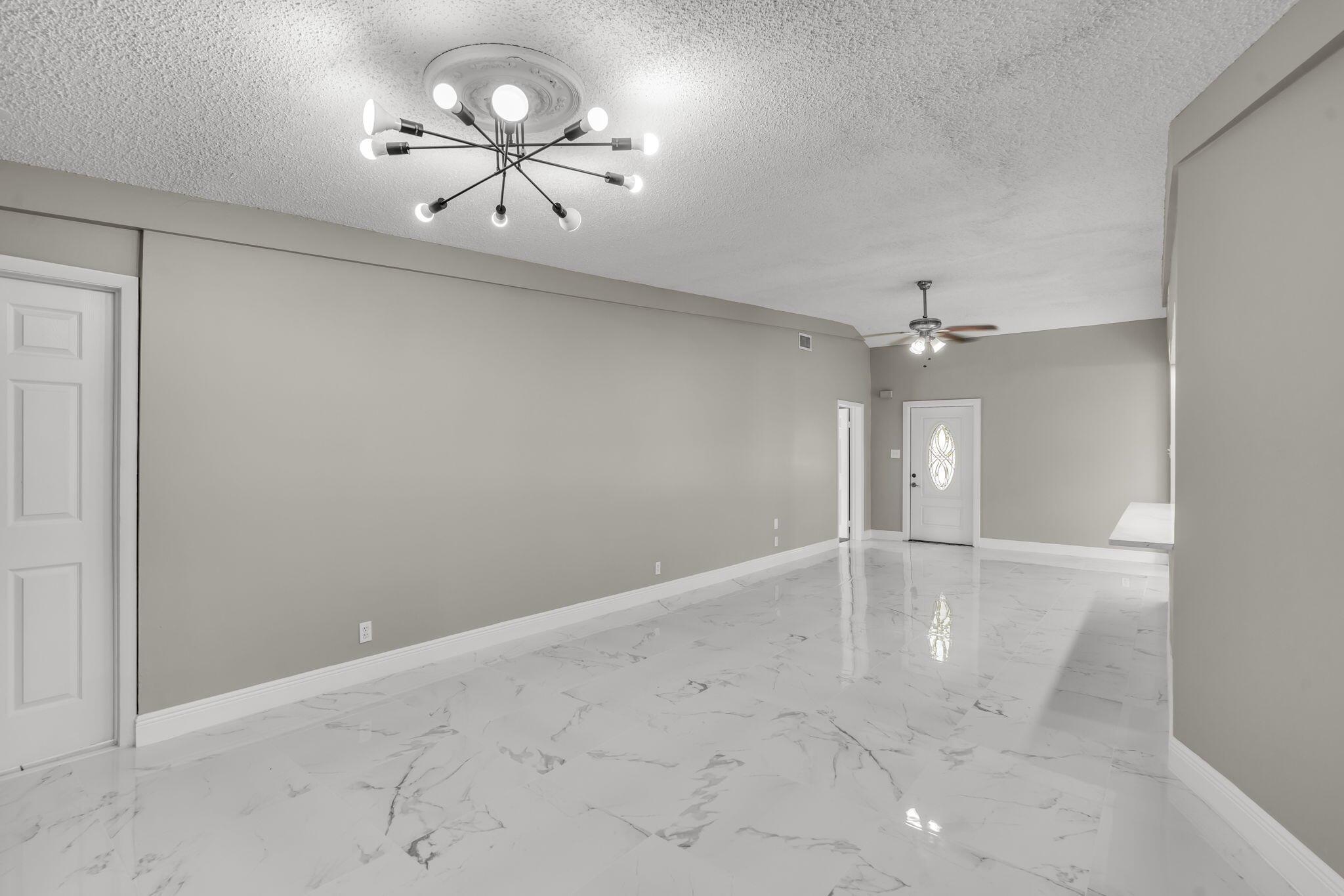 GREENACRES 2 - Residential