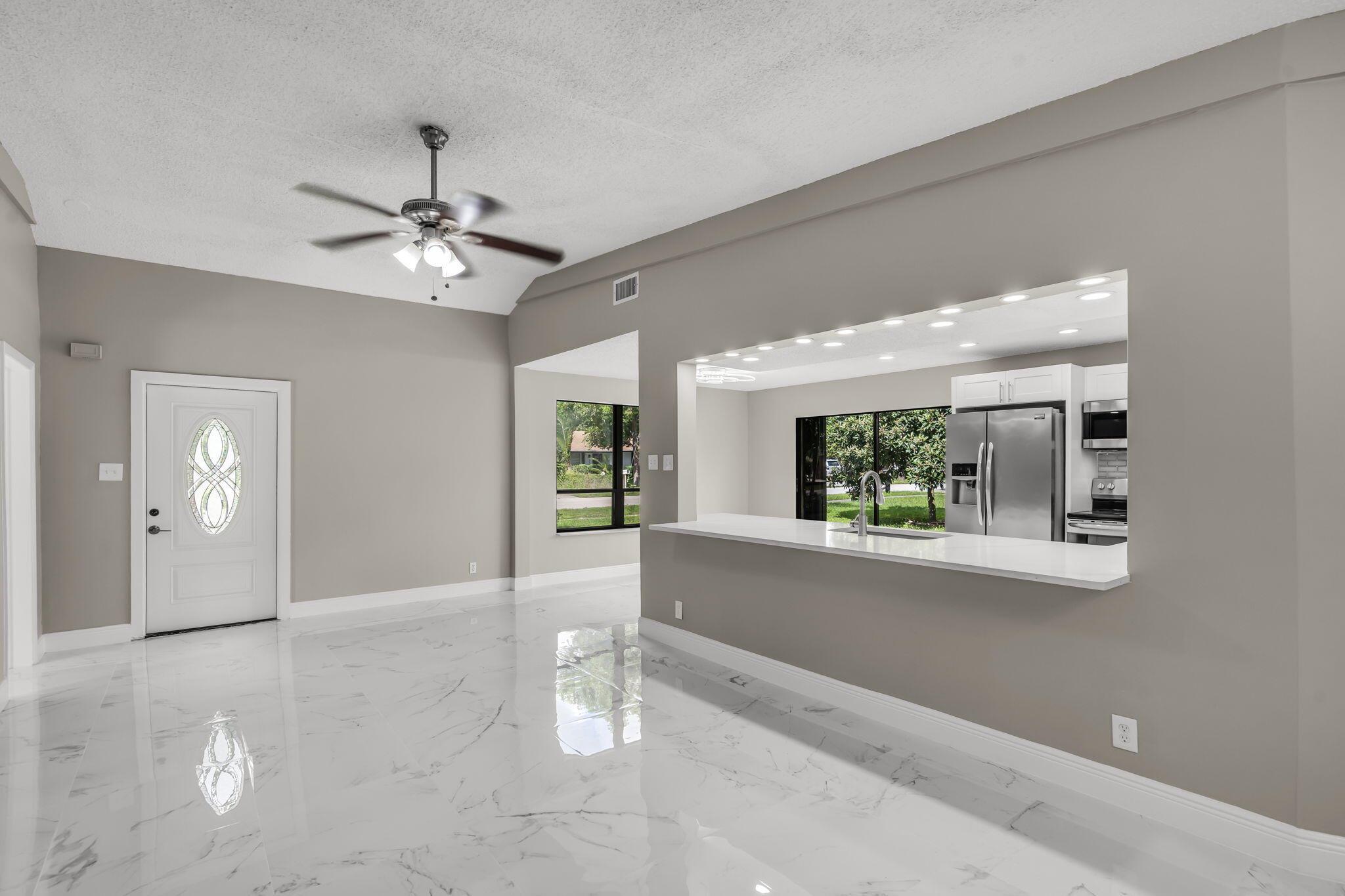 GREENACRES 2 - Residential