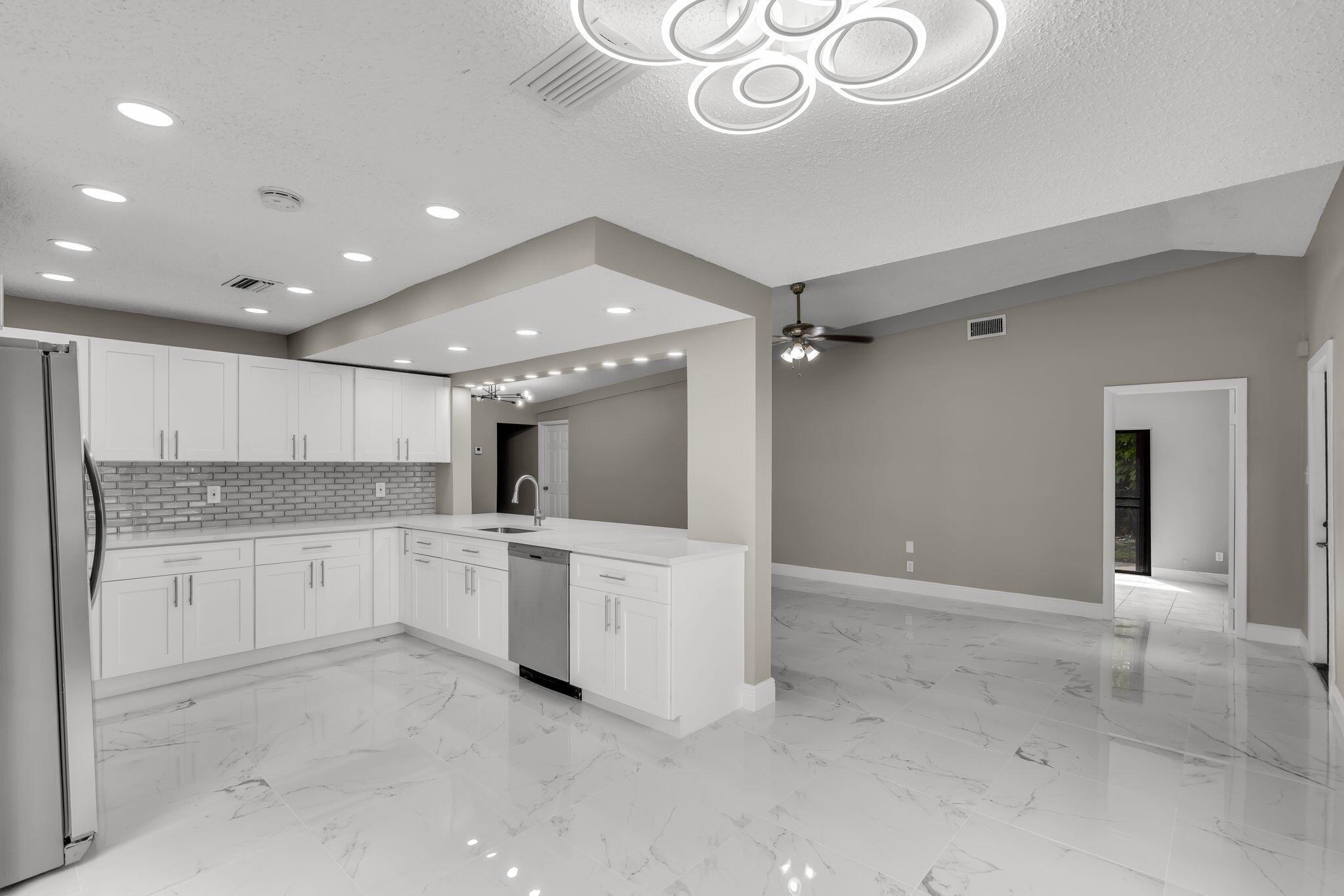 GREENACRES 2 - Residential