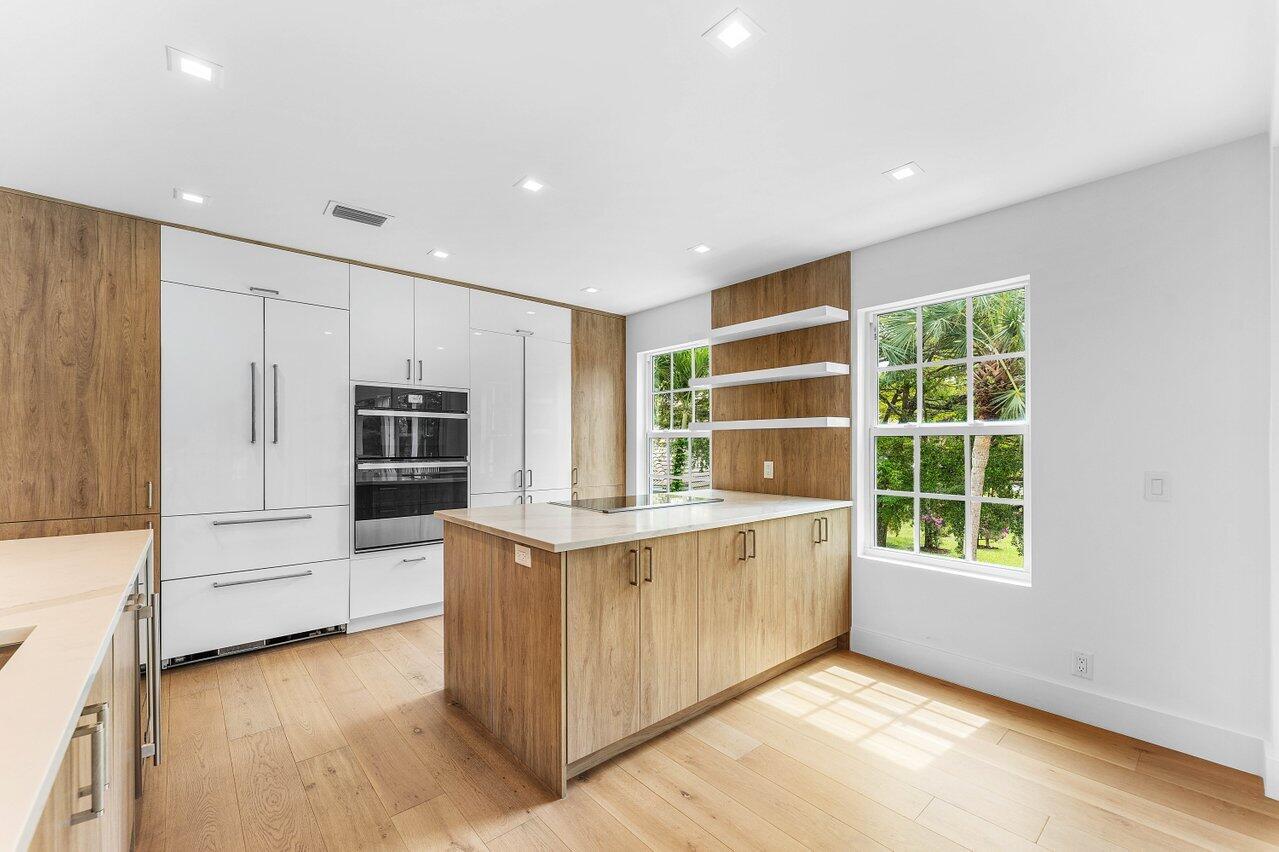 11847 Pebblewood Drive