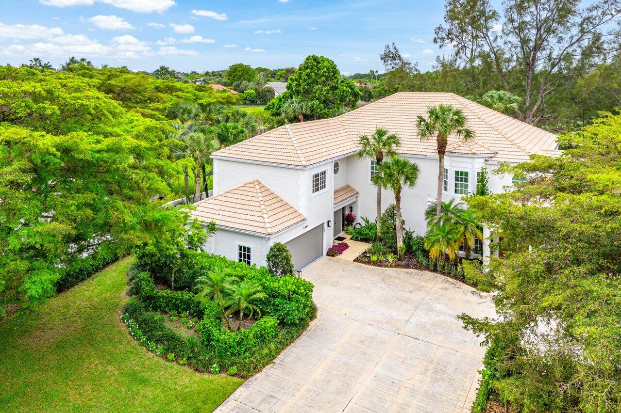 FIRST FAIRWAY CONDO - Residential